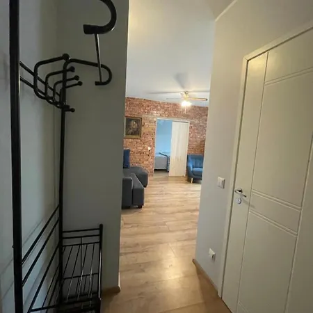 Apartment Center Apartment- Kesklinna Suvituskorter