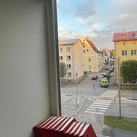 Vanalinna Suvituskorterid - Pikk 6 Ja 8 * Parnu