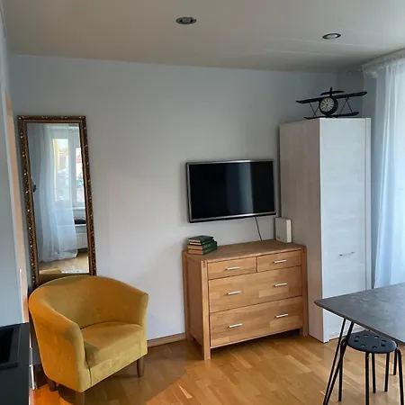 Apartment Vanalinna Suvituskorterid - Pikk 6 Ja 8 *